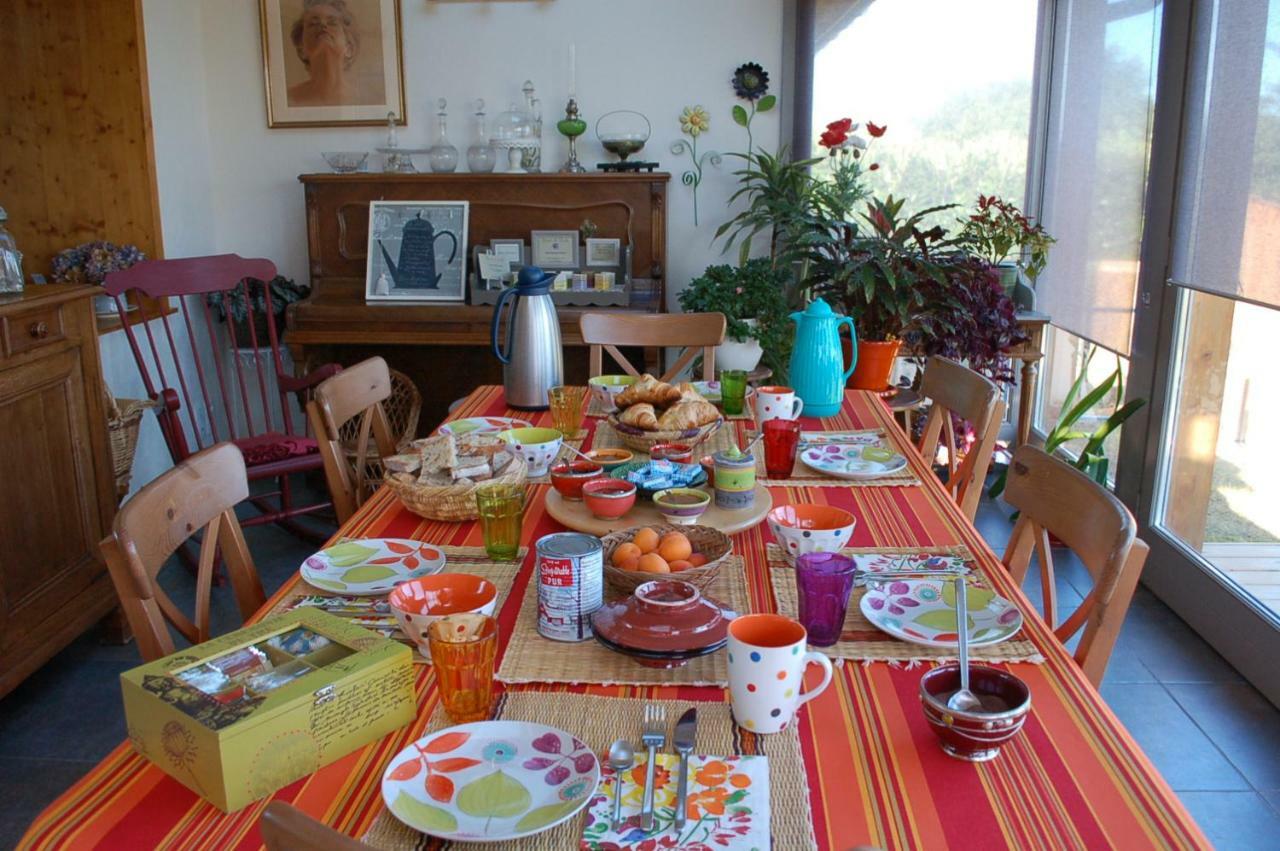B&B La Maison Des Collines Autour Chambres D'Hotes La Chapelle  ภายนอก รูปภาพ