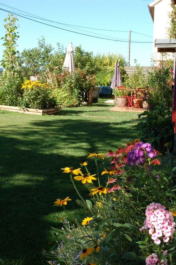 B&B La Maison Des Collines Autour Chambres D'Hotes La Chapelle  ภายนอก รูปภาพ